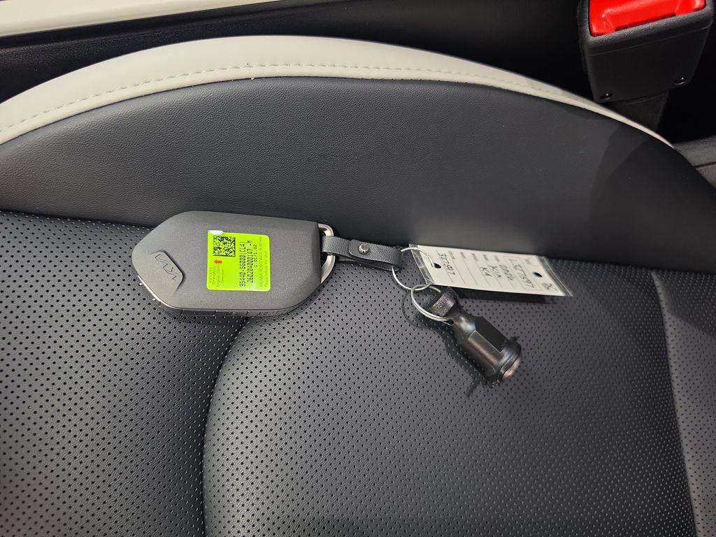 Certified 2026 Kia K4 GT-Line FWD image 37