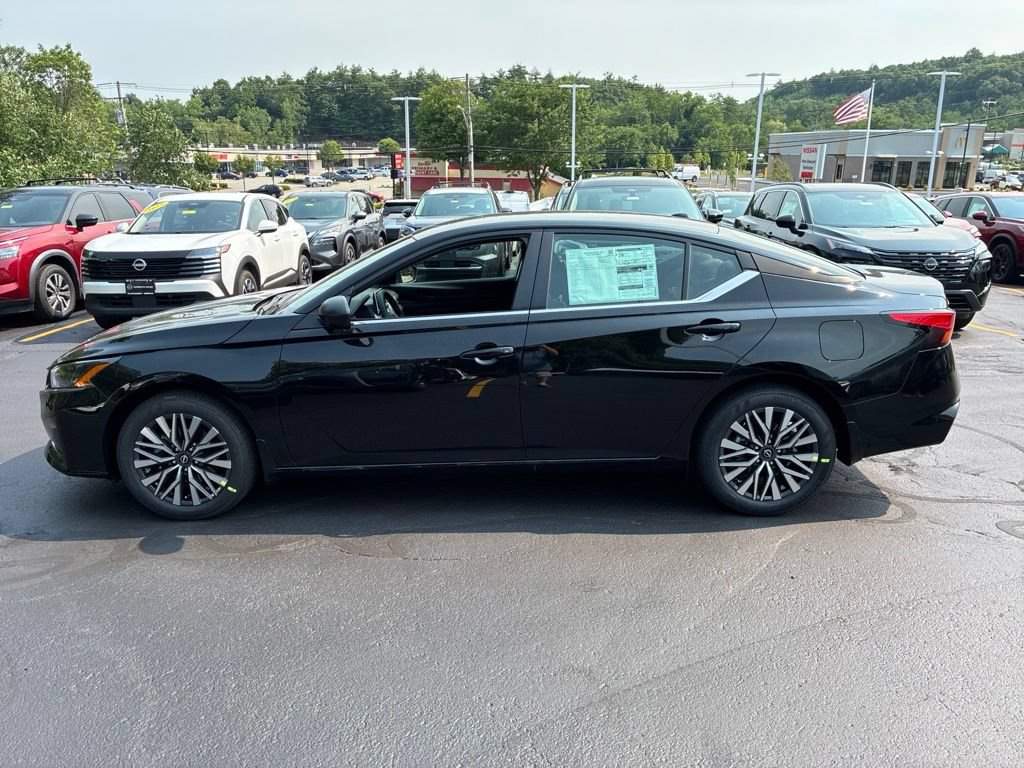 New 2026 Nissan Altima 2.5 SV AWD/4WD image 4