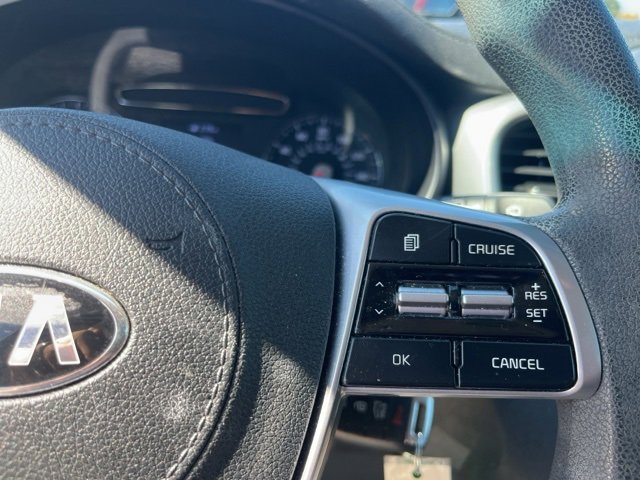 Used 2020 Kia Sorento L image 16