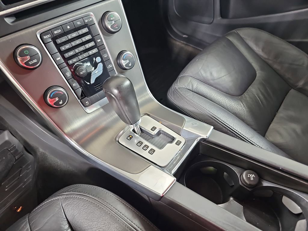 Used 2012 Volvo S60 T5 image 28