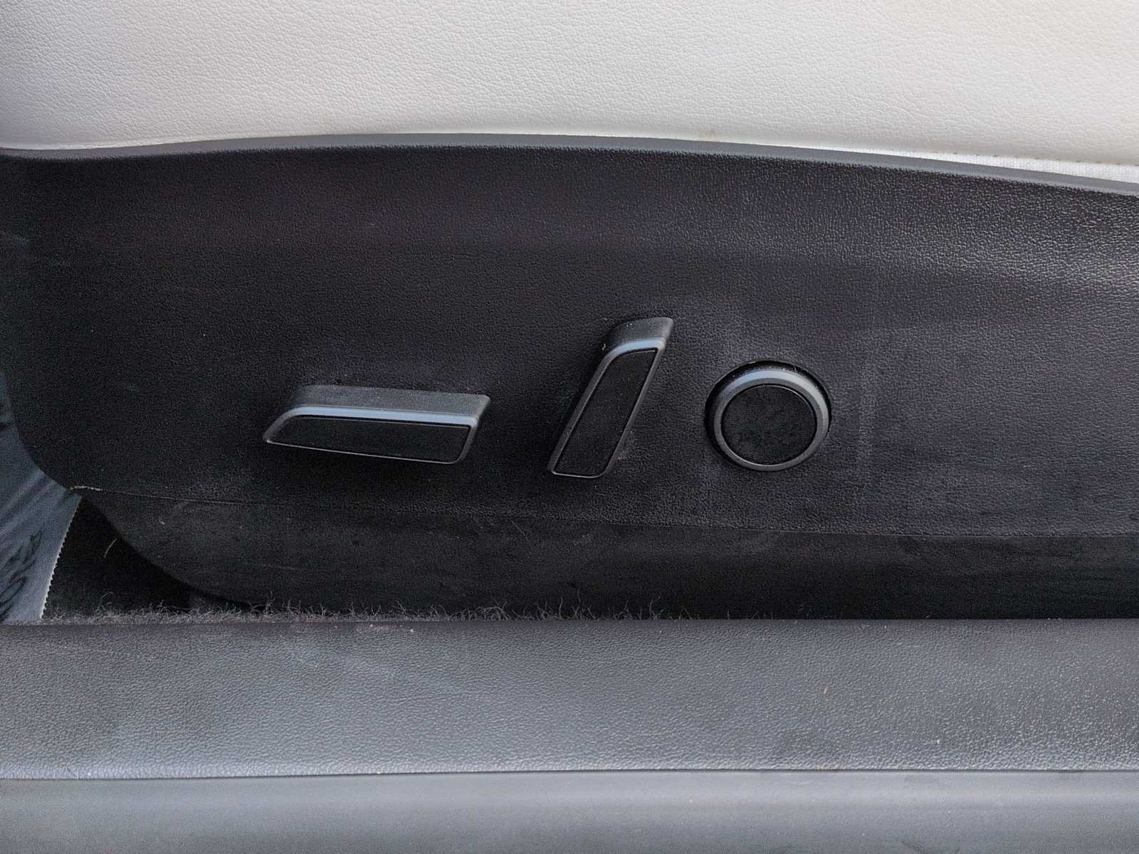 Used 2021 Tesla Model 3 Long Range AWD/4WD image 17