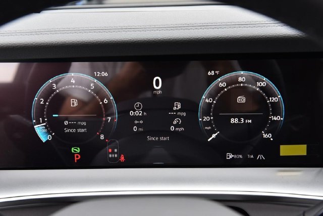New 2027 Volkswagen Tiguan SE R-Line AWD/4WD image 12