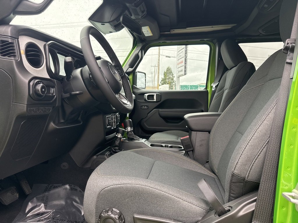New 2025 Jeep Wrangler Sport S image 19
