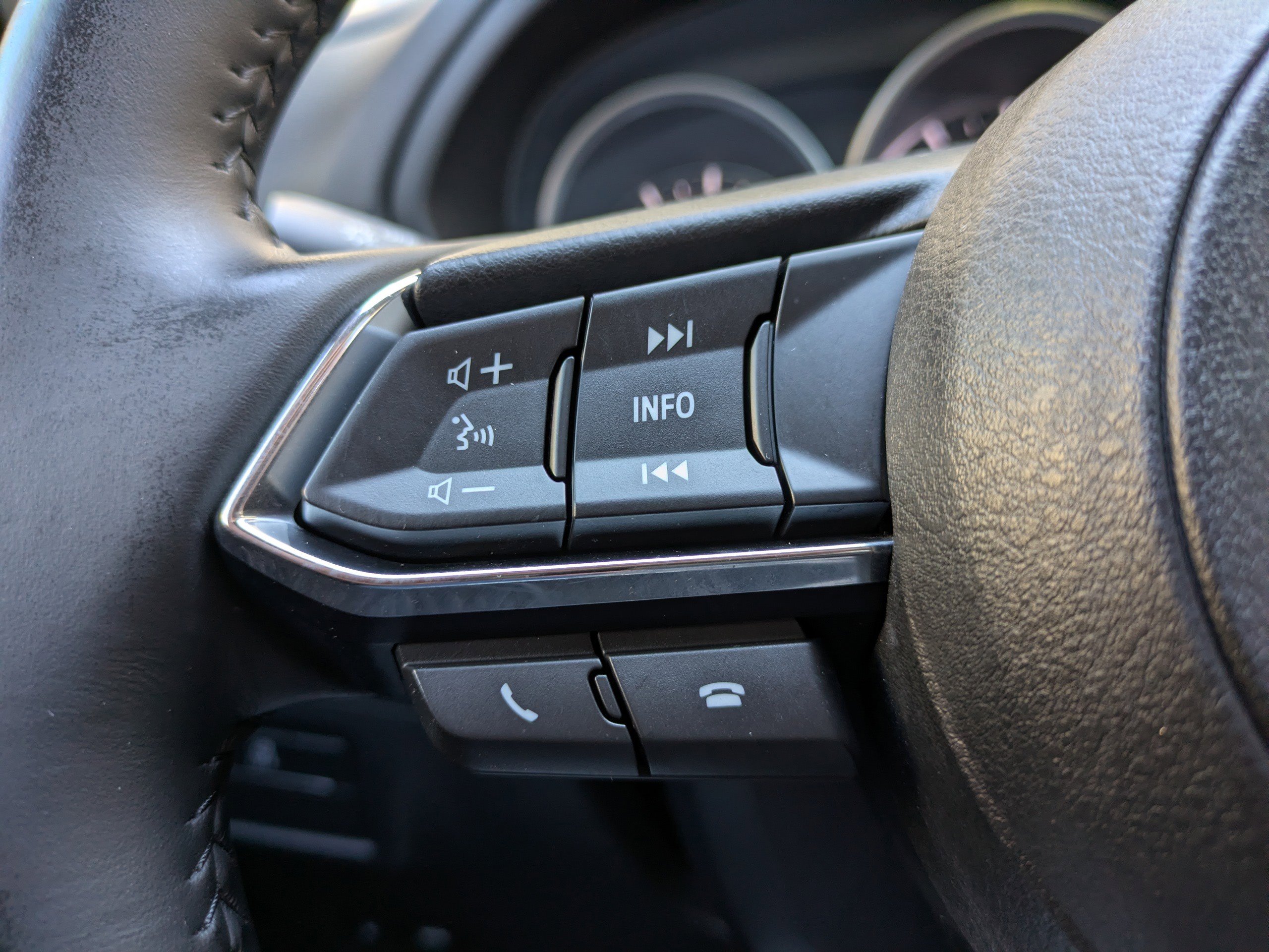 Used 2018 MAZDA CX-5 Touring w/ Preferred Equipment Package image 22