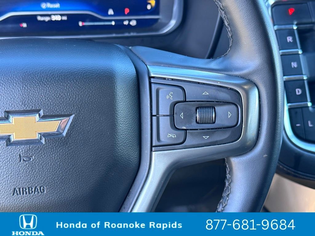 Used 2023 Chevrolet Suburban LT image 15