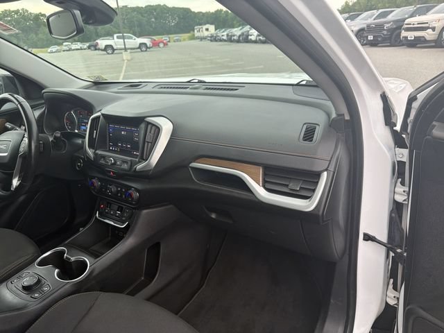 Used 2020 GMC Terrain SLE w/ Driver Convenience Package AWD/4WD image 30