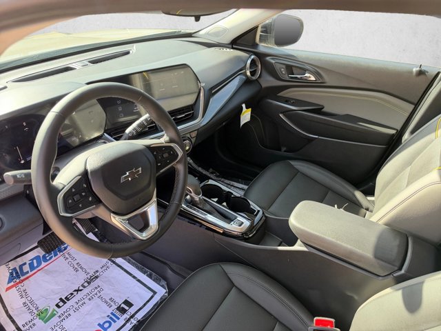 New 2026 Chevrolet Trax ACTIV w/ Driver Confidence Package FWD image 3
