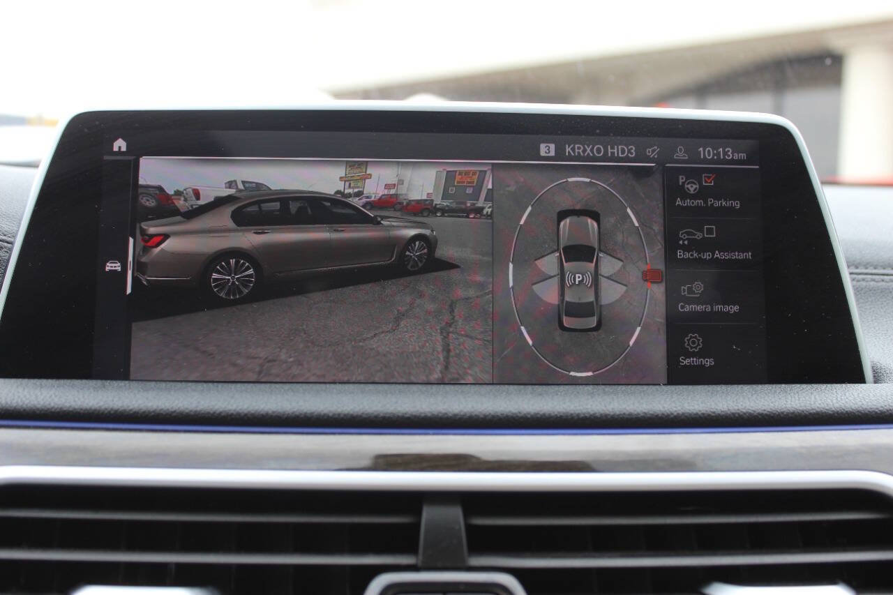 Used 2022 BMW 740i xDrive AWD/4WD image 42
