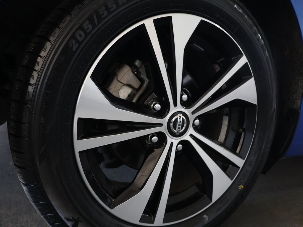 Used 2022 Nissan Sentra SV w/ All-Weather Package image 30