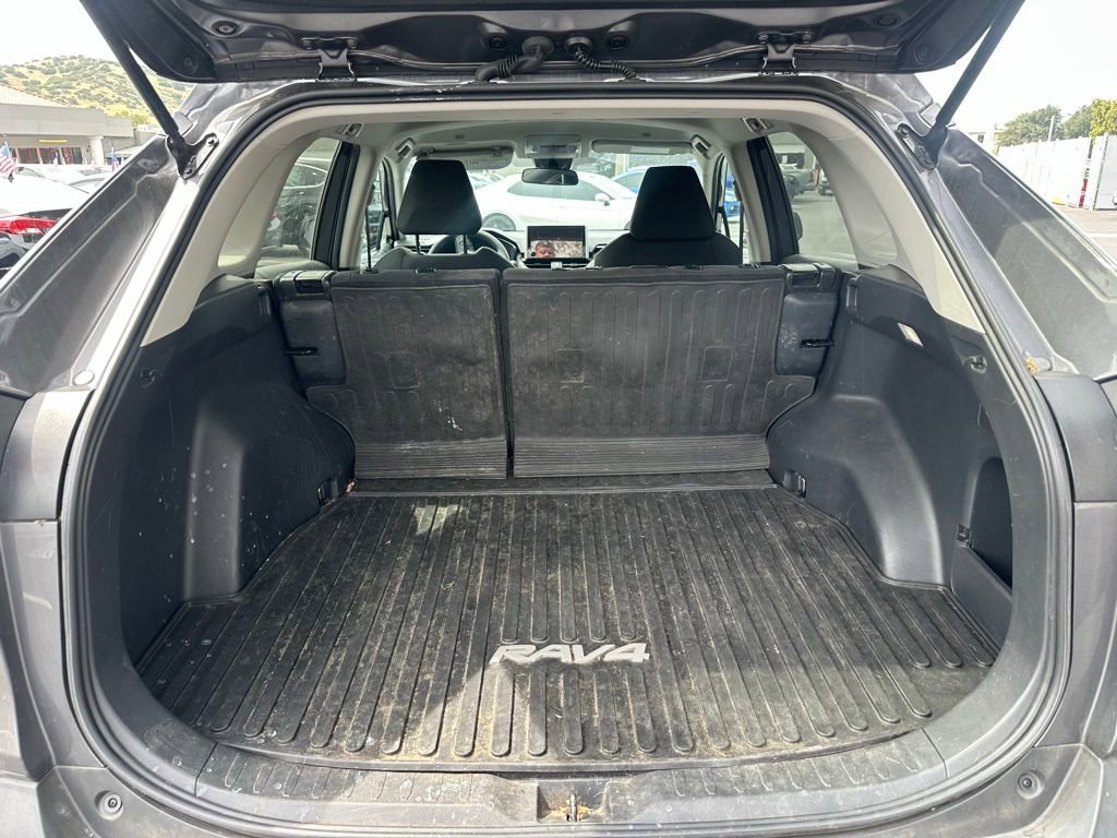 Certified 2024 Toyota RAV4 LE image 4