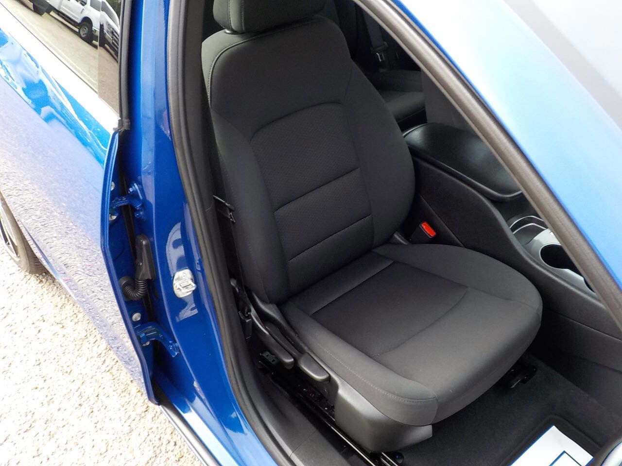 Used 2023 Chevrolet Malibu RS FWD image 26
