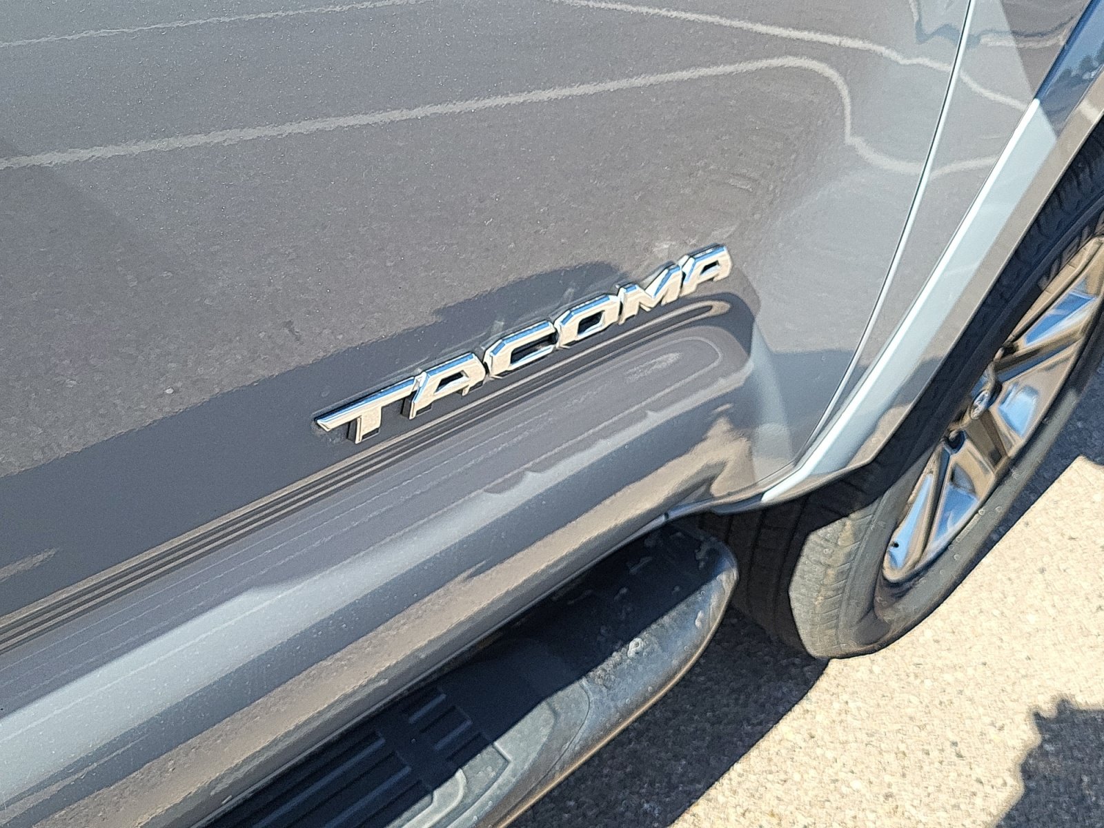 Used 2019 Toyota Tacoma SR5 RWD image 48