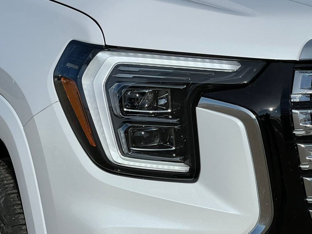 New 2026 GMC Terrain Denali w/ LPO, Floor Liner Package image 37