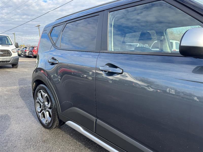 Used 2021 Kia Soul X-Line image 21