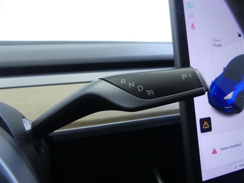 Used 2021 Tesla Model Y Long Range image 21