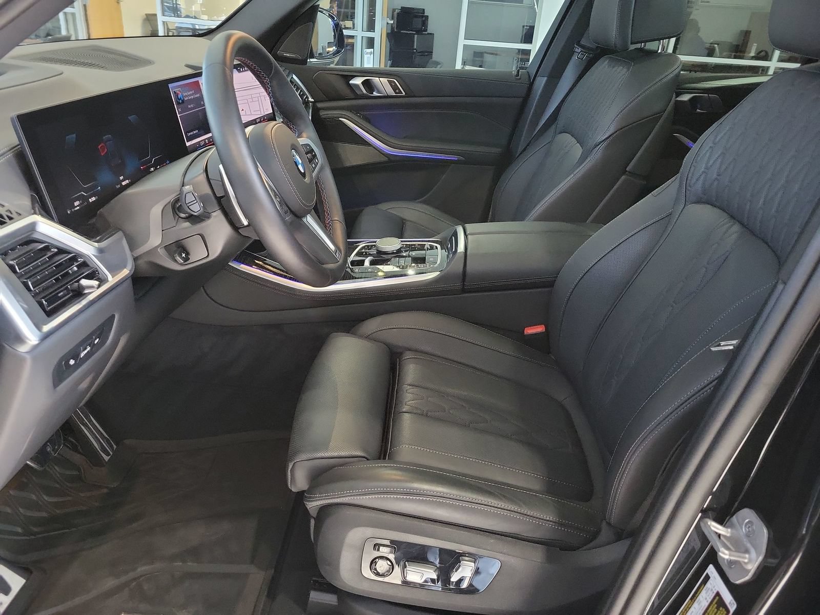 Used 2025 BMW X5 M60i w/ Climate Comfort Package AWD/4WD image 20