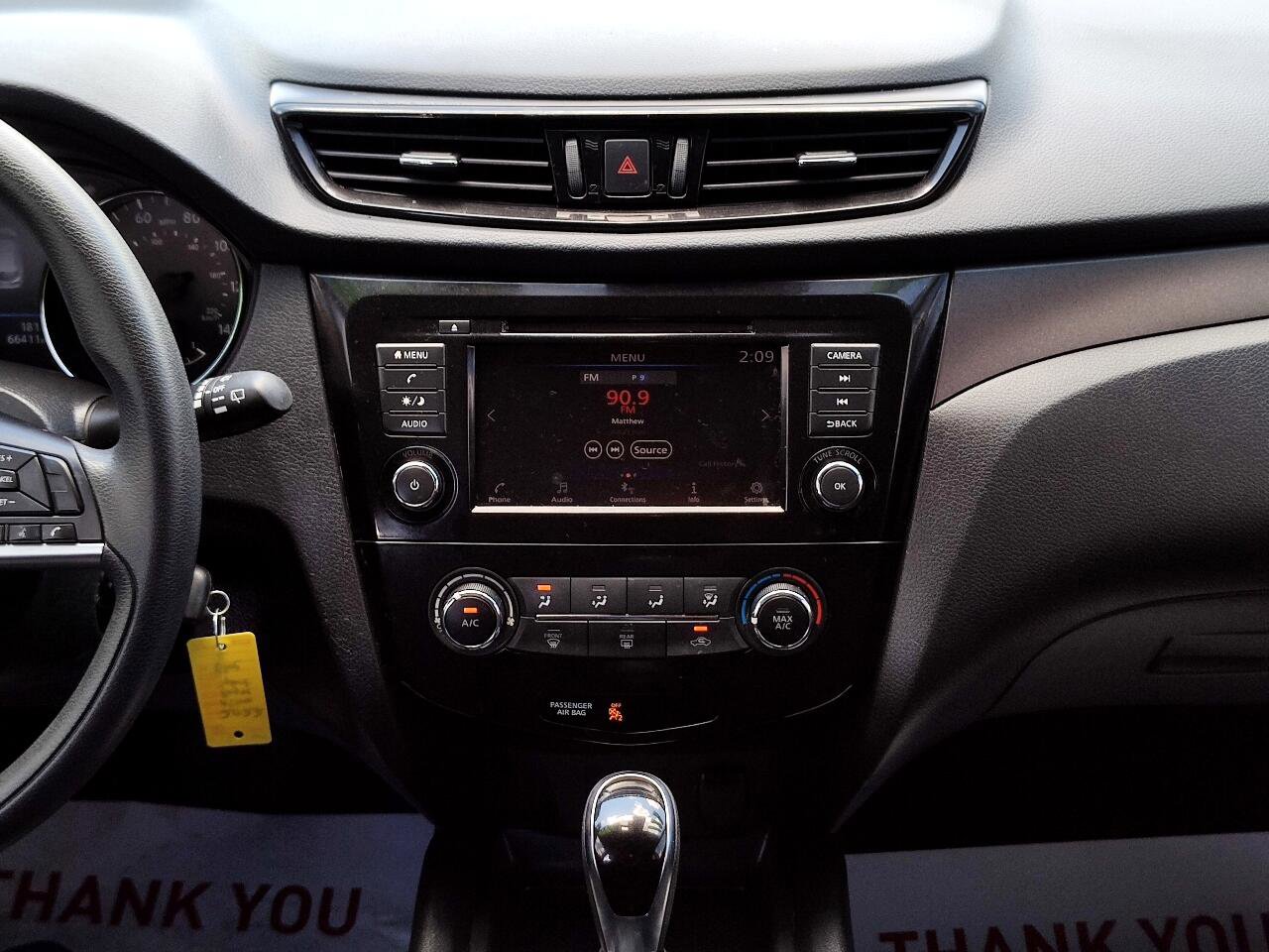 Used 2022 Nissan Rogue Sport S image 18