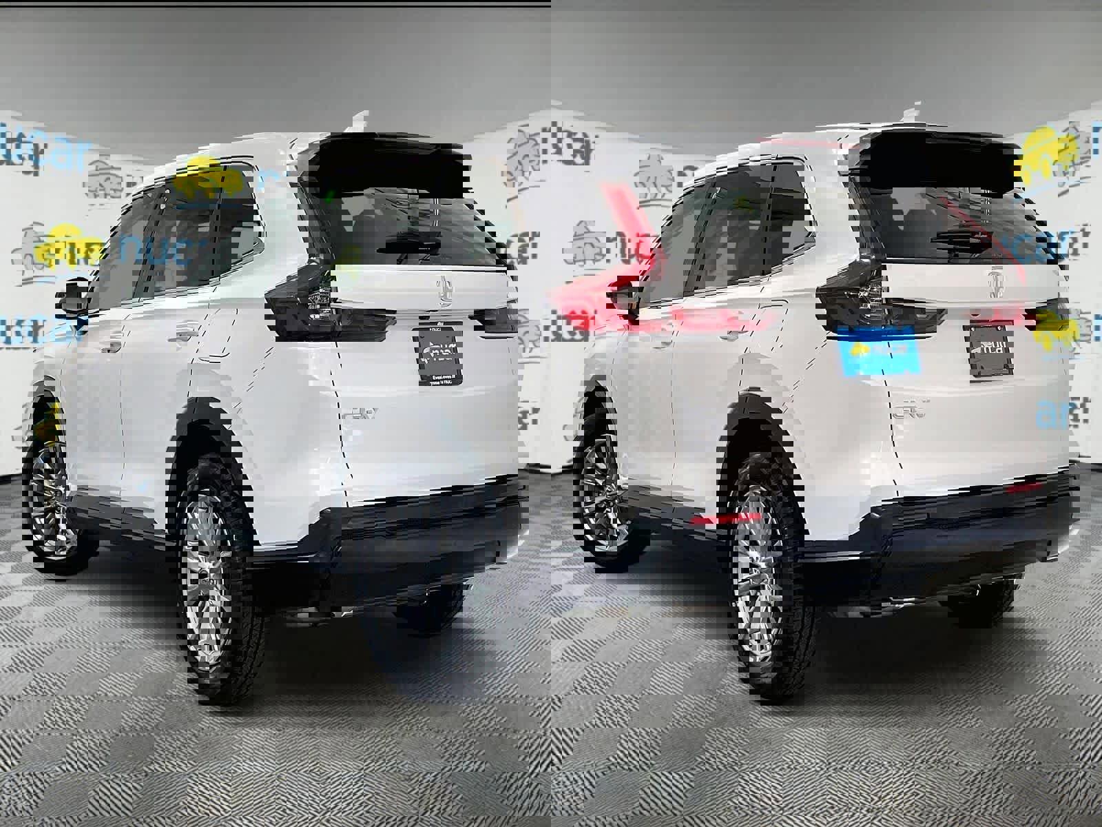 Used 2023 Honda CR-V EX image 4