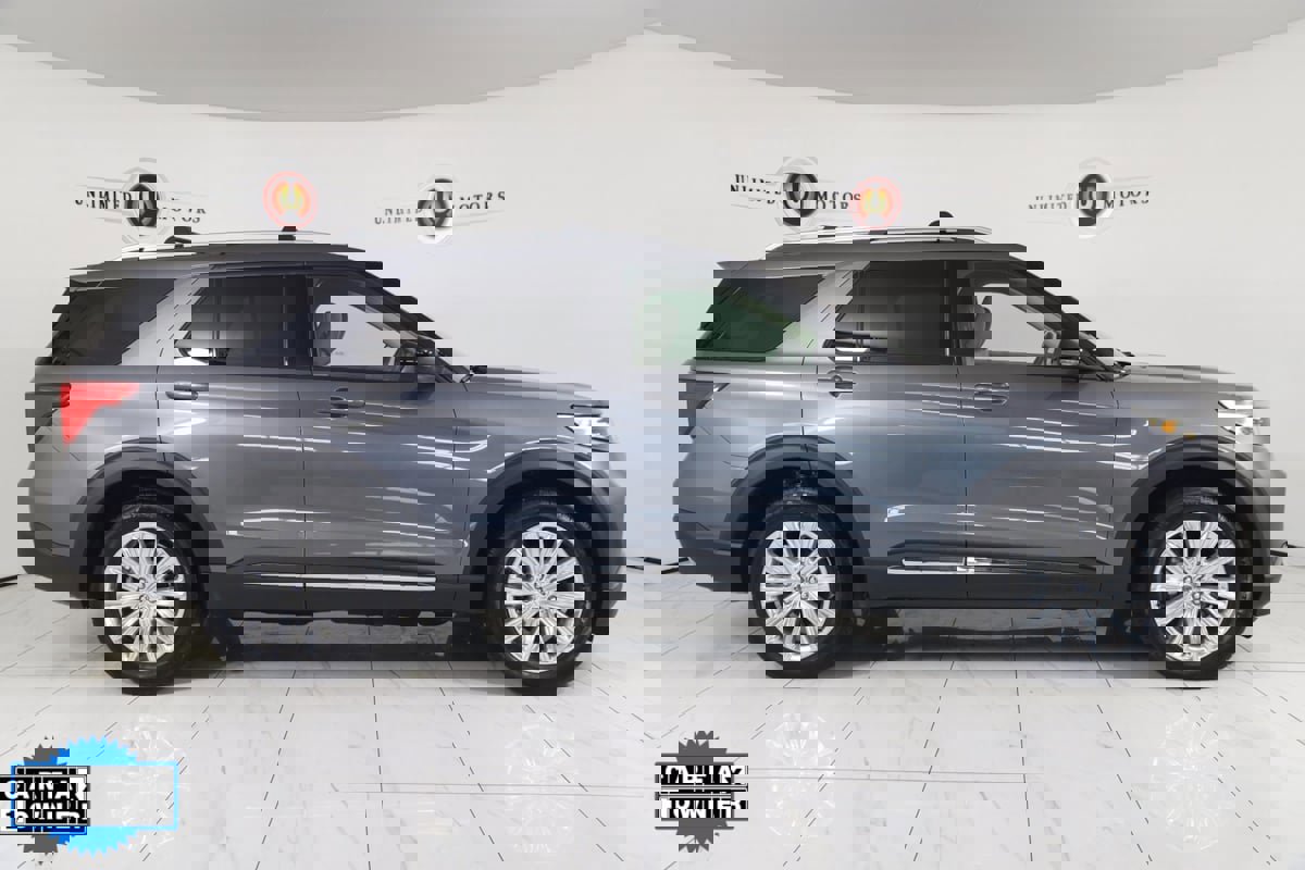 Used 2022 Ford Explorer Limited w/ Hybrid Equipment Group 310A image 2