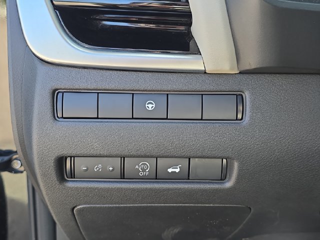 Certified 2023 Nissan Rogue SL AWD/4WD image 29