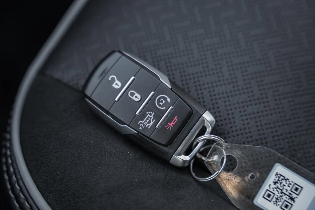 Used 2025 RAM 2500 Laramie image 54