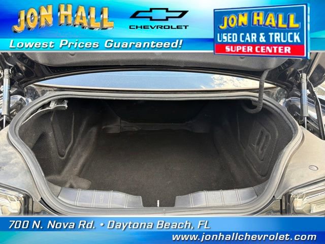 Used 2020 Chevrolet Camaro LT w/ RS Package image 11