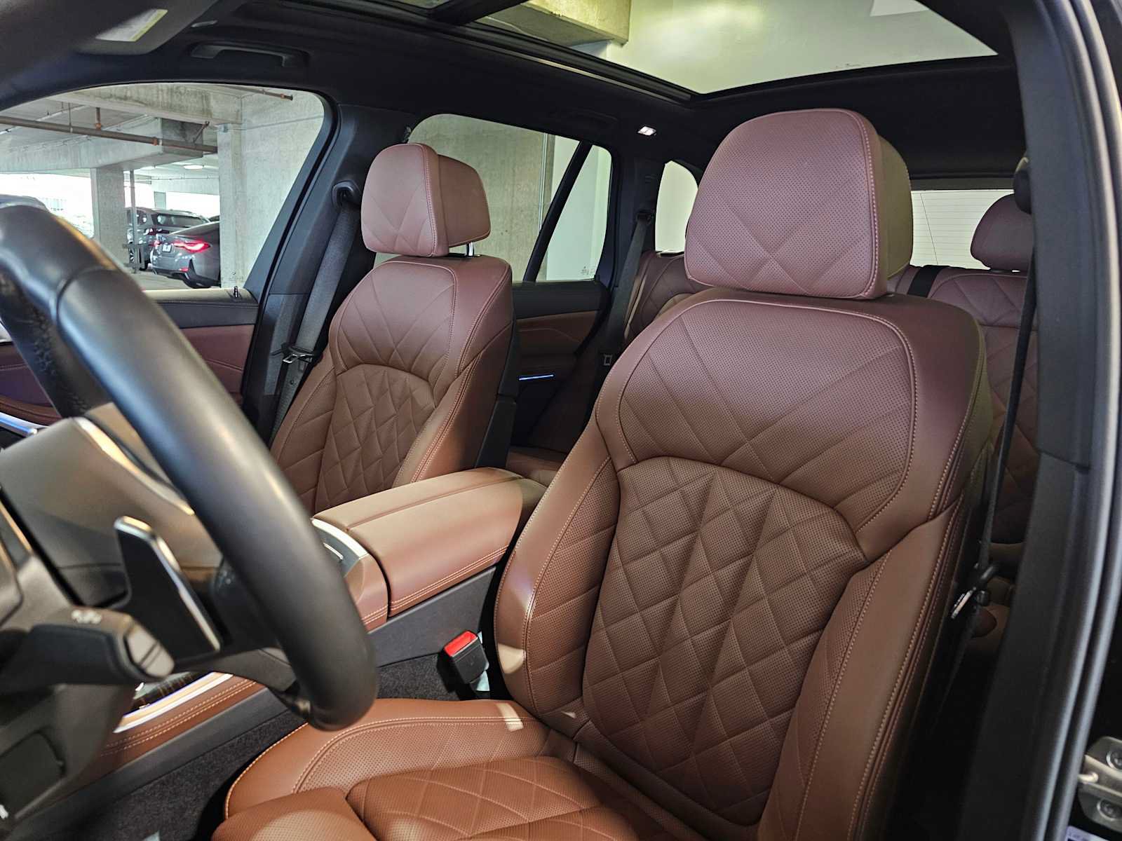 Used 2024 BMW X5 xDrive50e w/ M Sport Package AWD/4WD image 26
