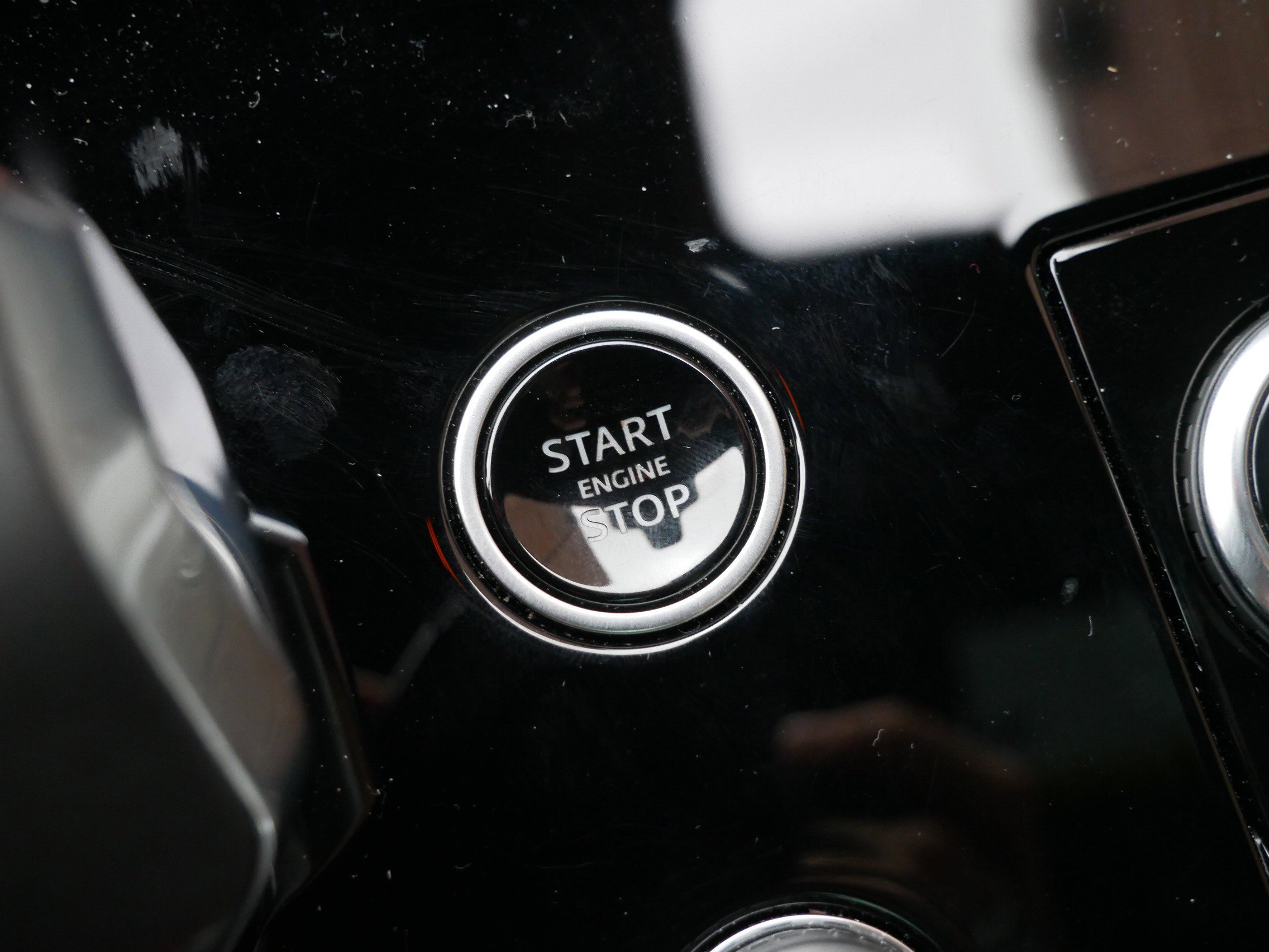 Used 2023 Land Rover Range Rover Sport SE image 24