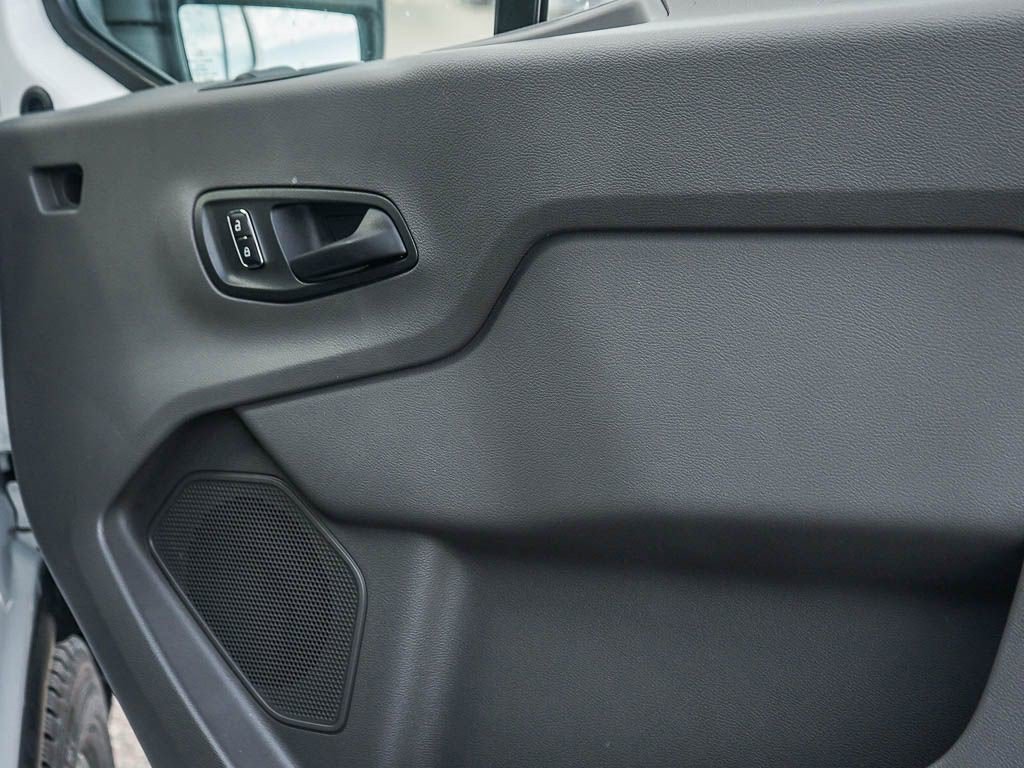 New 2026 Ford Transit 250 Low Roof RWD image 8