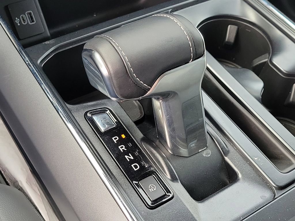 Used 2025 Ford F150 Lightning Flash image 28