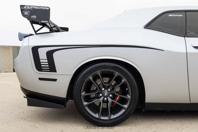 Used 2021 Dodge Challenger R/T Scat Pack RWD image 10