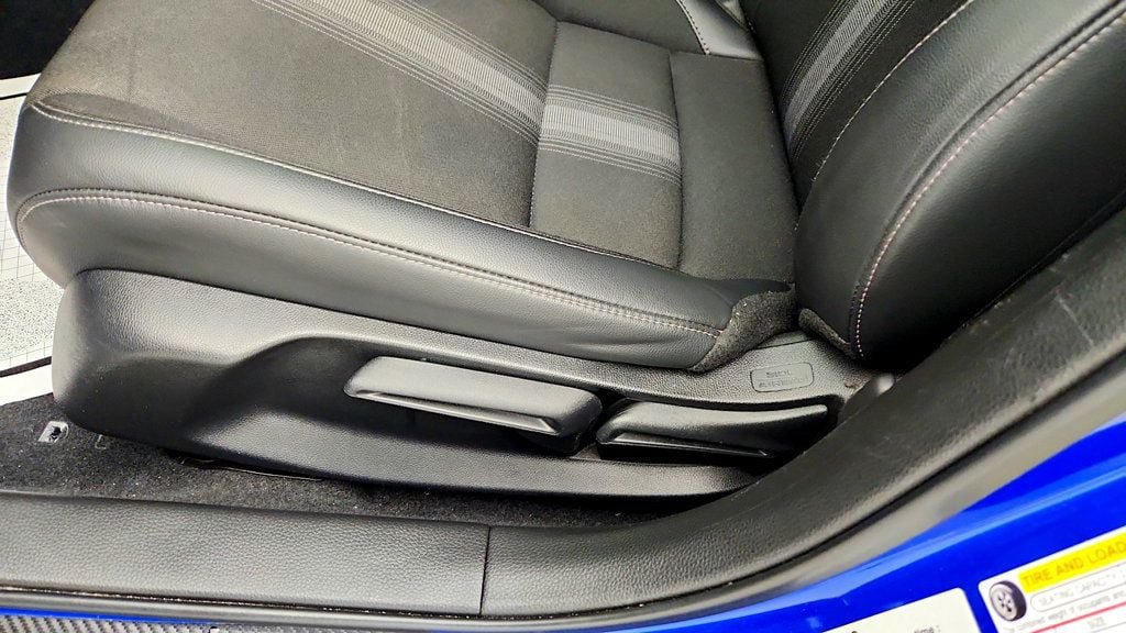 Used 2022 Honda Civic Sport image 11