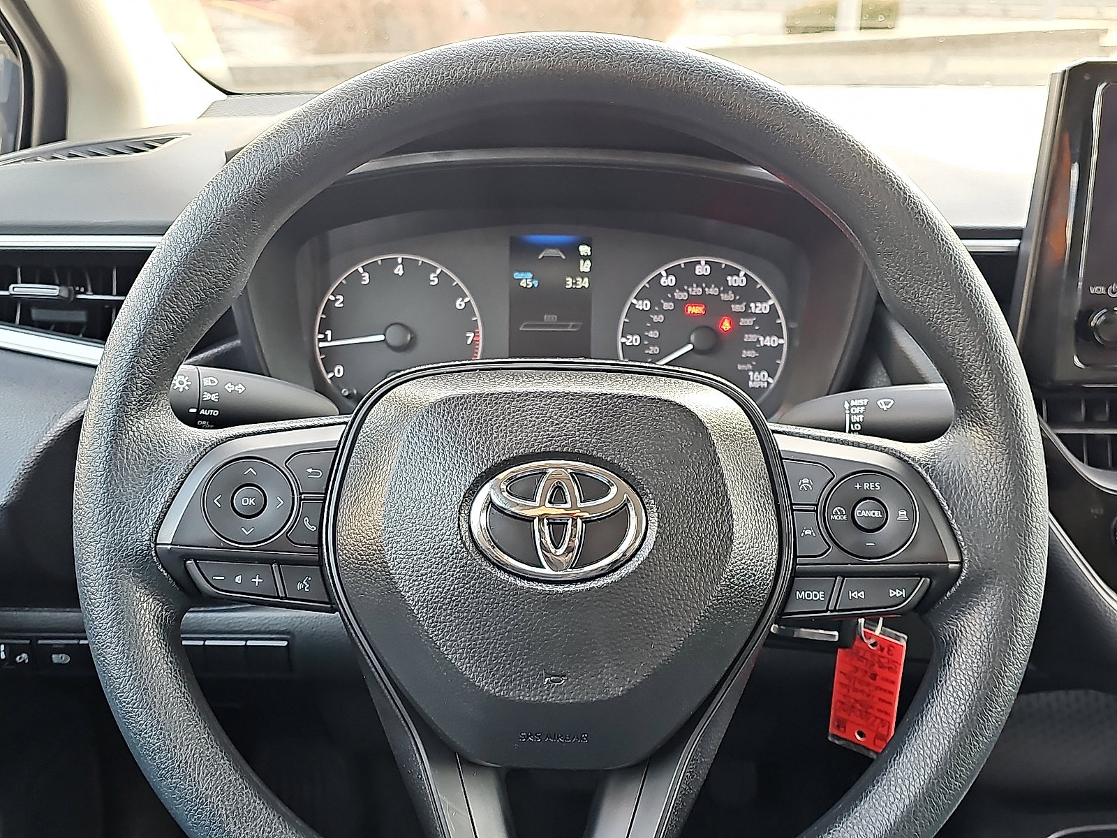 Used 2025 Toyota Corolla LE image 19