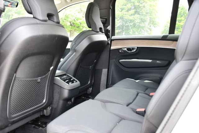 Used 2025 Volvo XC90 B6 Plus AWD/4WD image 17
