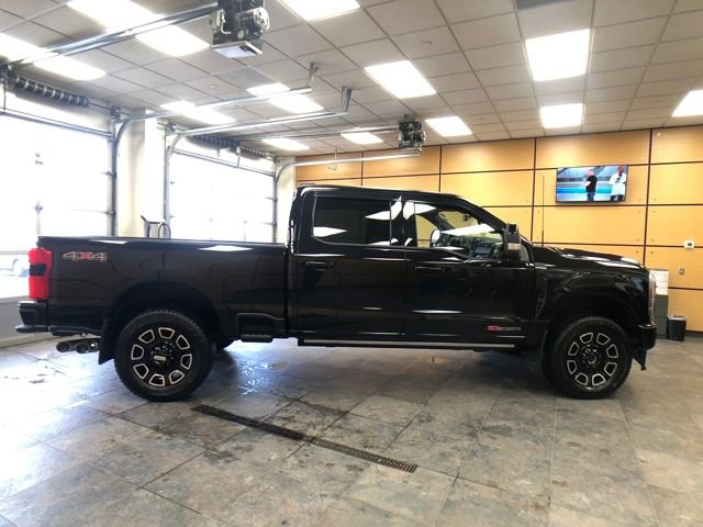 Used 2025 Ford F350 Platinum image 8