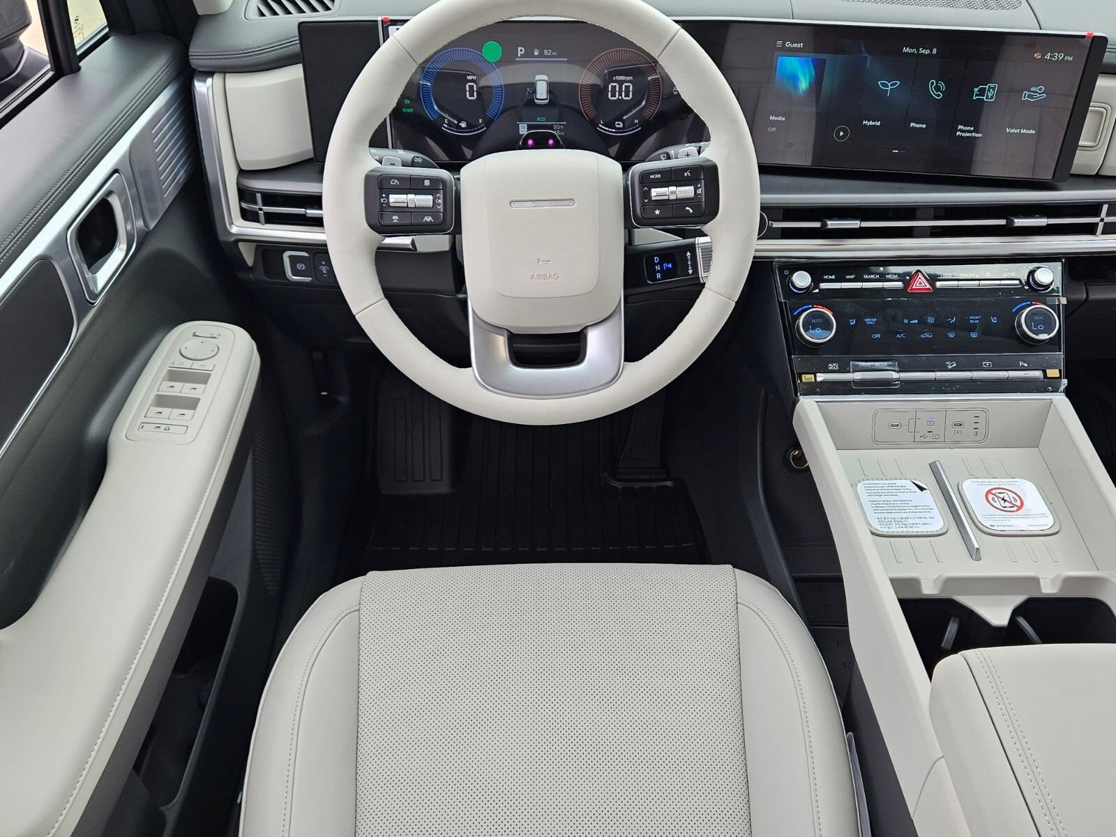 New 2026 Hyundai Santa Fe SEL FWD image 7