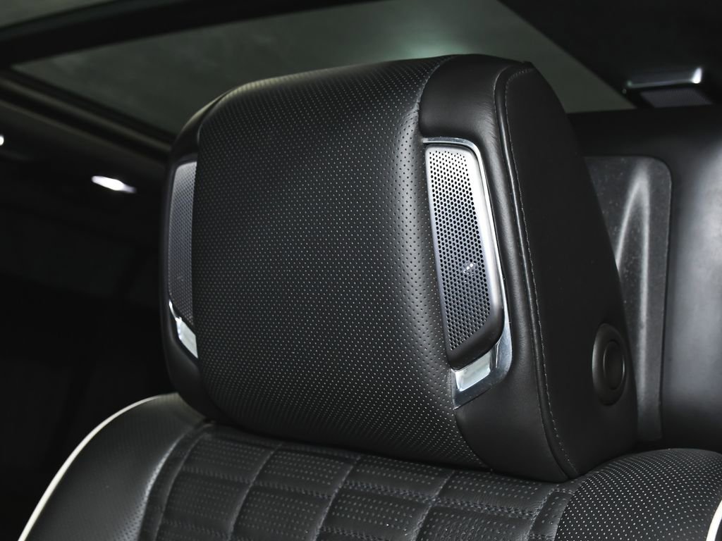 Used 2022 Cadillac Escalade Premium Luxury Platinum image 46