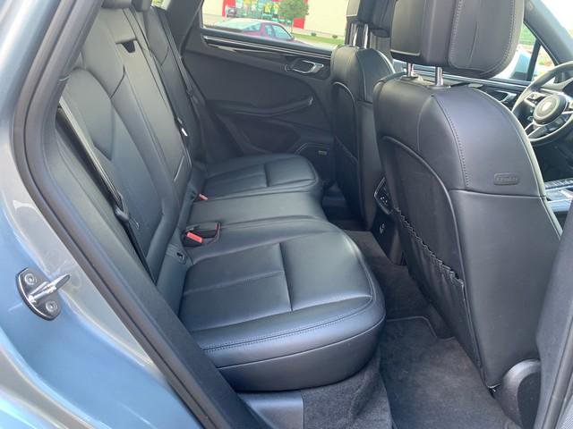 Used 2020 Porsche Macan image 18