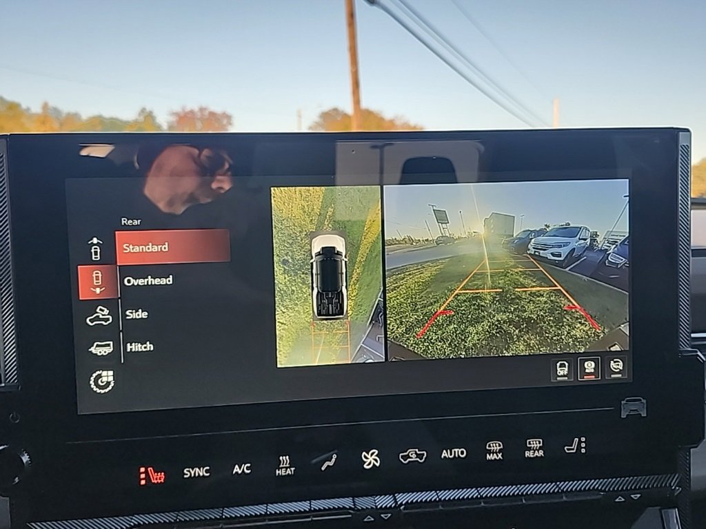 New 2026 GMC Hummer EV 4x4 Crew Cab image 28