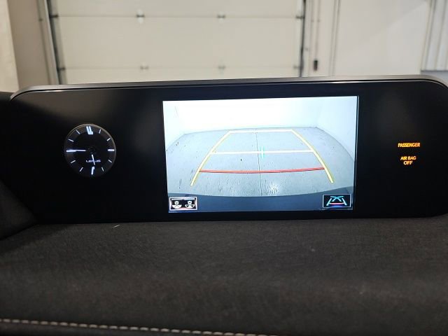 Used 2022 Lexus UX 250h w/ Premium Package image 26