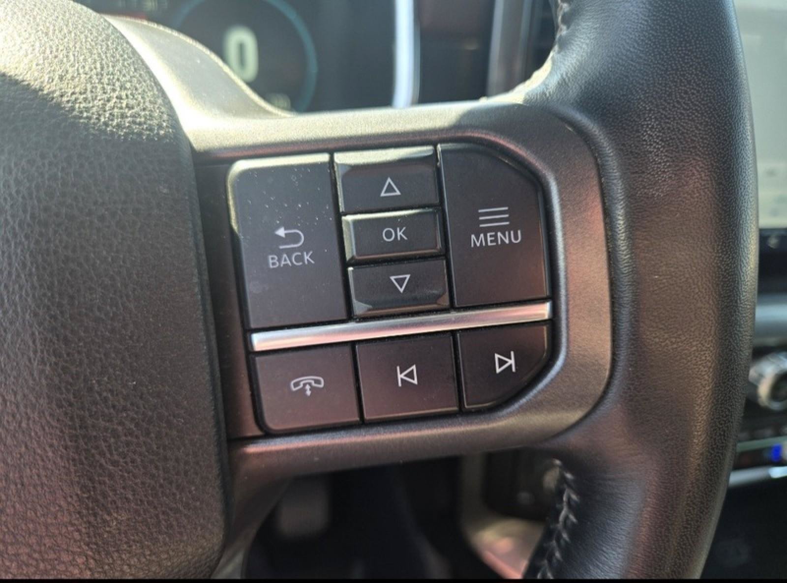 Used 2023 Ford F150 Lariat w/ Equipment Group 502A High AWD/4WD image 11
