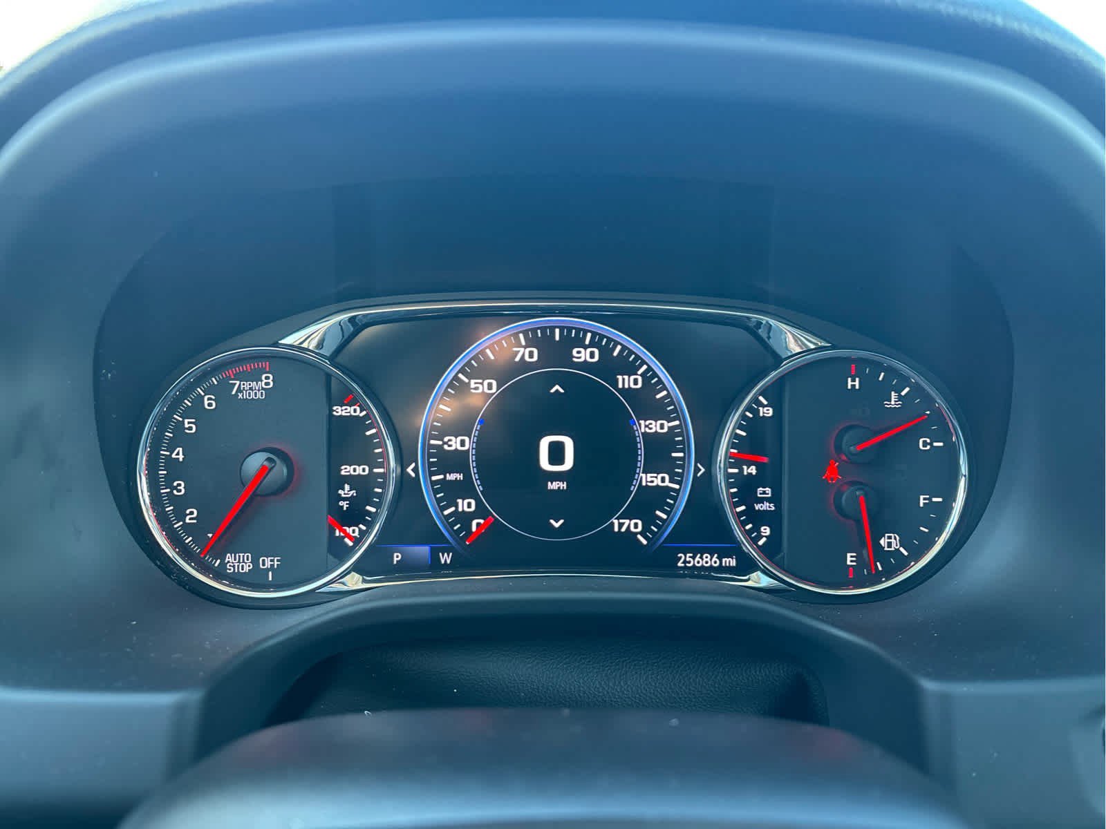 Used 2023 GMC Acadia Denali image 7