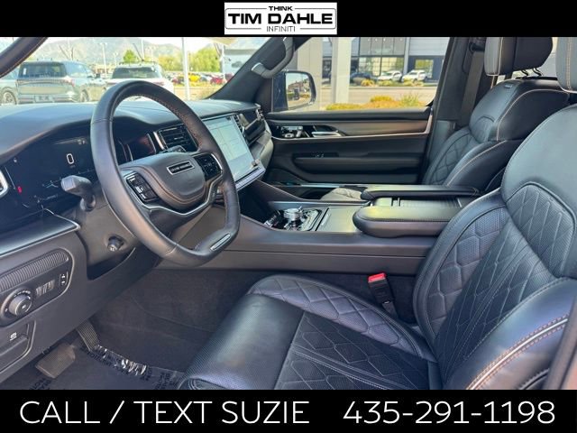Used 2024 Jeep Grand Wagoneer Series III w/ Rear Seat Video Group 1 AWD/4WD image 12