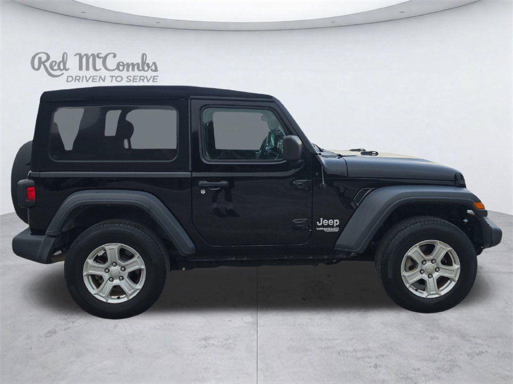 Used 2018 Jeep Wrangler Sport AWD/4WD image 7