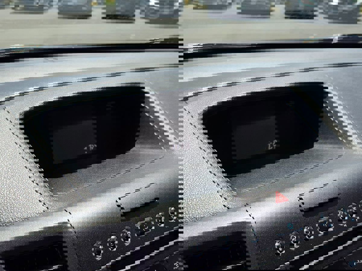 Used 2013 Honda CR-V LX image 29