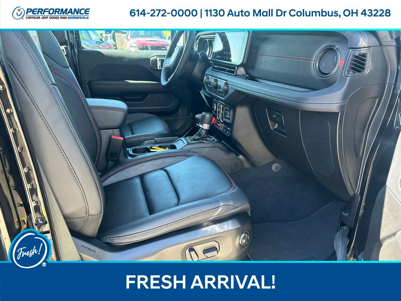 Used 2026 Jeep Gladiator Rubicon w/ Dual Top Group AWD/4WD image 17