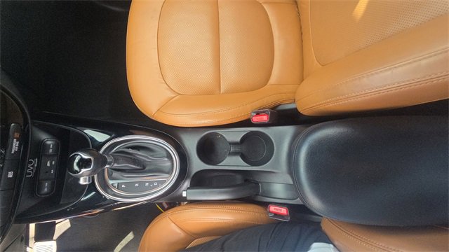 Used 2016 Kia Soul ! w/ Umber Package 1 image 27