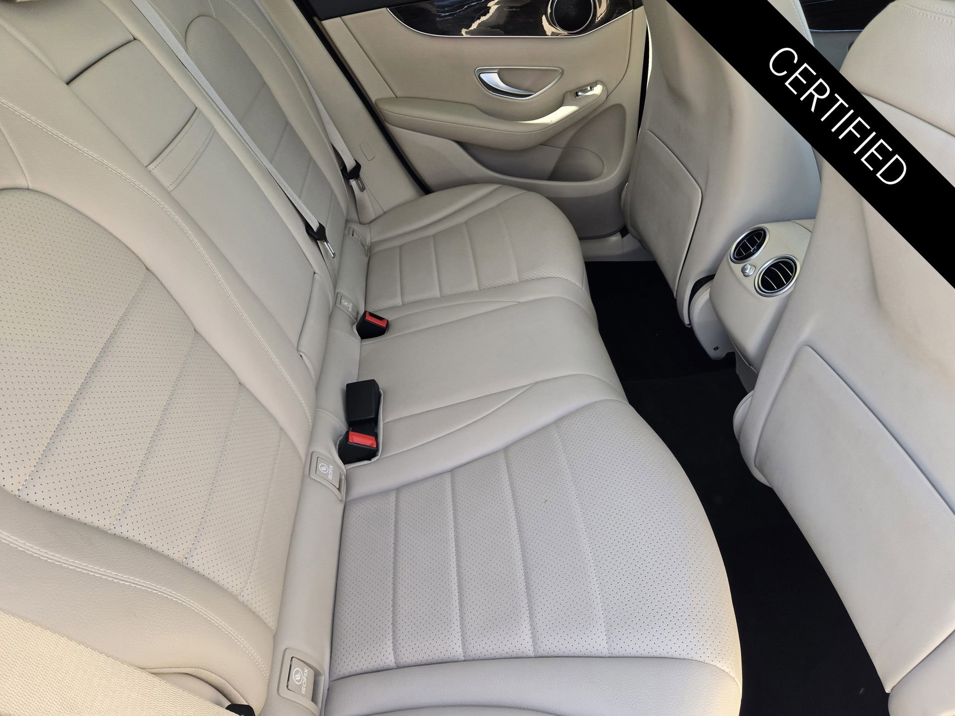 Certified 2022 Mercedes-Benz GLC 300 image 29
