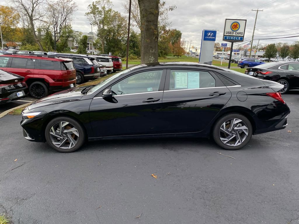 New 2025 Hyundai Elantra SEL w/ Cargo Package image 7