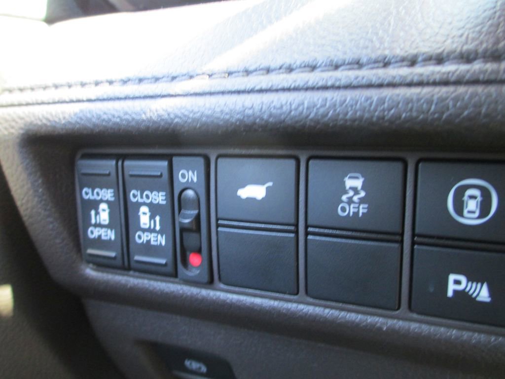 Used 2022 Honda Odyssey Touring image 30